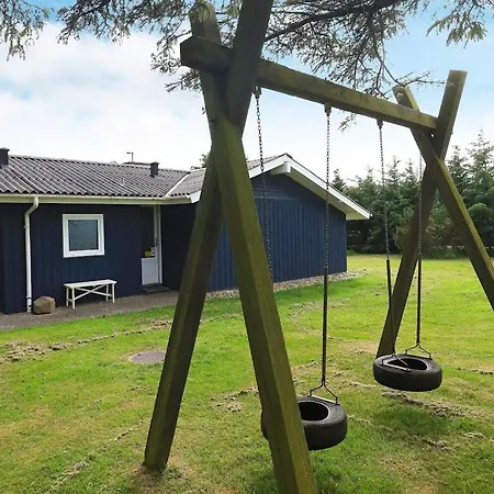 別荘 Beautiful Holiday Home In Lokken With Terrace Løkken