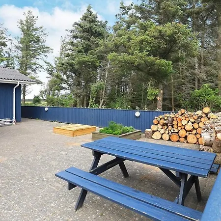 Beautiful Holiday Home In Lokken With Terrace * Løkken